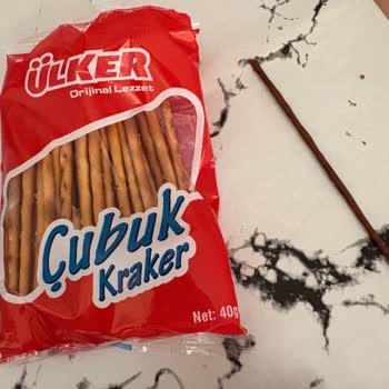 Yanık Ve Acı Tatlı Kraker Nedeniyle Çocuğum Kustu, Ürün Değişimi Talep Ediyorum