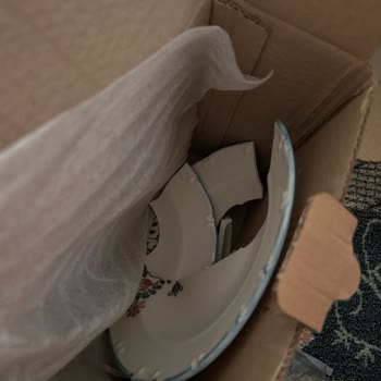 Kırık Gelen Tabak İçin Çözüm Sunulmuyor, Sürekli Oyalama Yaşıyorum