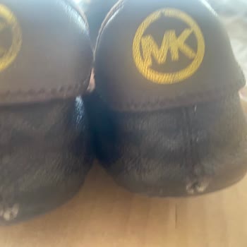 Lostra Sepeti Yüksek Ücret, Sıfır Hizmet: Ayakkabı Ve Çantalarım Kullanılamaz Halde Teslim Edildi