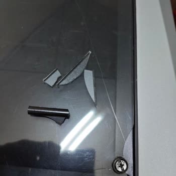 PTT Kargo Hasarlı Teslimat Ve Mağduriyetimin Giderilmemesi