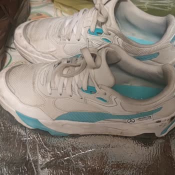 Aldığım Ayakkabı Sürekli Ayağımı Vuruyor, Çözüm Bekliyorum