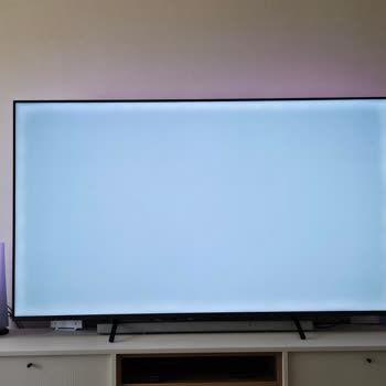 Yeni Alınan Televizyonda Işık Sızması Ve Donma Sorunları, Çözüm Yok!