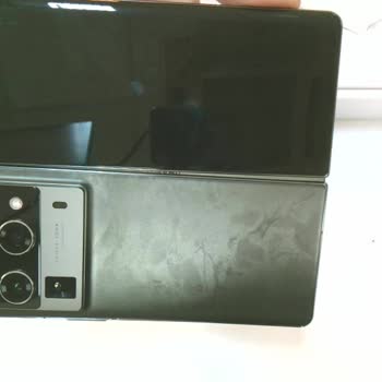 Garantili Telefonumun Ekranı Kırıldı, Ücretli Tamir Dayatılıyor!