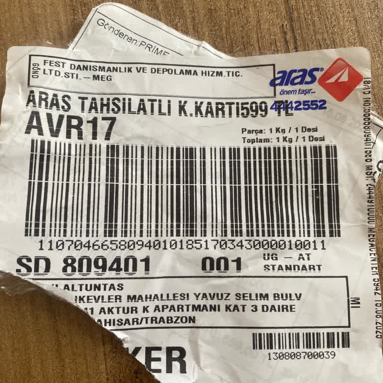 Reklamda Tanıtılan Ürün Yerine Farklı Ve Kalitesiz Süpürge Gönderildi, İade Ve İletişim Sorunu Yaşıyorum