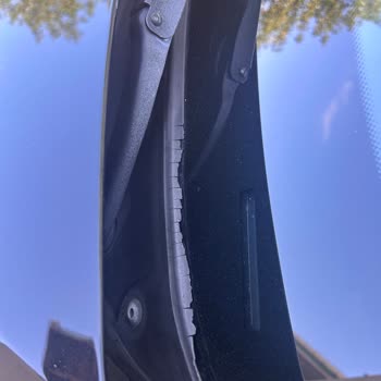 BMW F30 Ön Cam Fitili Ve Kapı Kolları Kronik Sorunuyla Mağduriyet Yaşıyorum