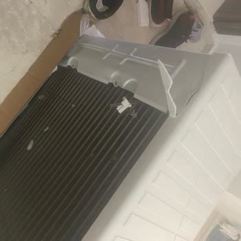 Teslimatta Hasarlı Klima Ve İlgisiz Mağaza Yetkilileri Nedeniyle Mağduriyet