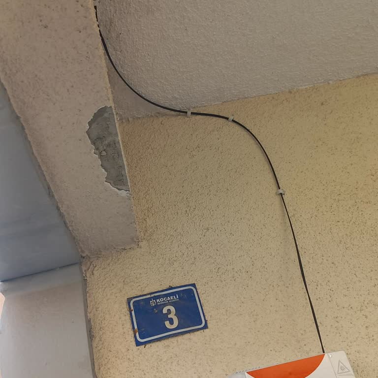 İzinsiz İnternet Kutusu Montajı Ve Özel Mülke Müdahale Mağduriyeti