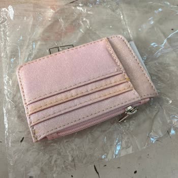 LCW'den Sipariş İptali, Defolu Ürün Ve İade Sorunu: Mağduriyetimin Giderilmesini İstiyorum