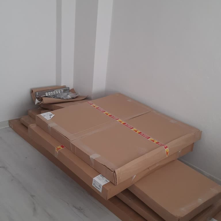 Çetmen Mobilya'dan Satın Alınan Dolabın Montajı Sürekli Erteleniyor, Çözüm Sunulmuyor