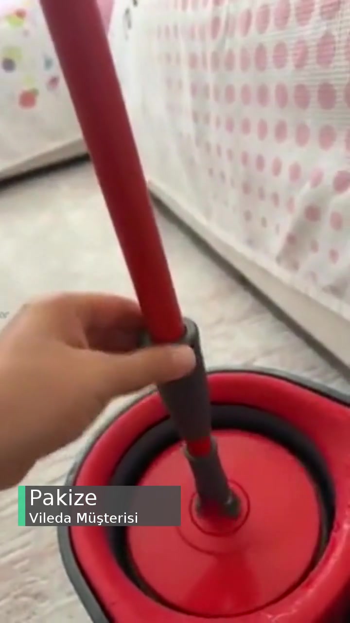 Vileda'nın Sapında Sorun Var! videonun kapak resmi