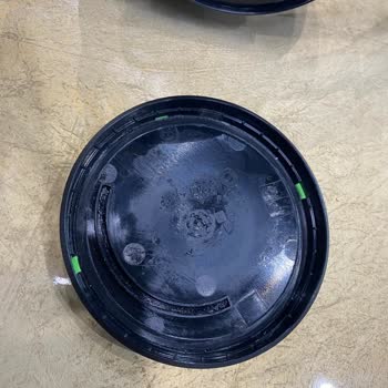 Sıfır Alınan Xbox Kulaklığın Tekeri Dönmüyor Ve Yapıştırıcıyla Tutturulmuş Çıktı