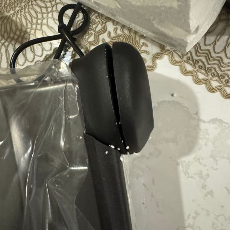 Hasarlı Ürün Gönderimi Ve Yetersiz Müşteri Hizmeti Deneyimi