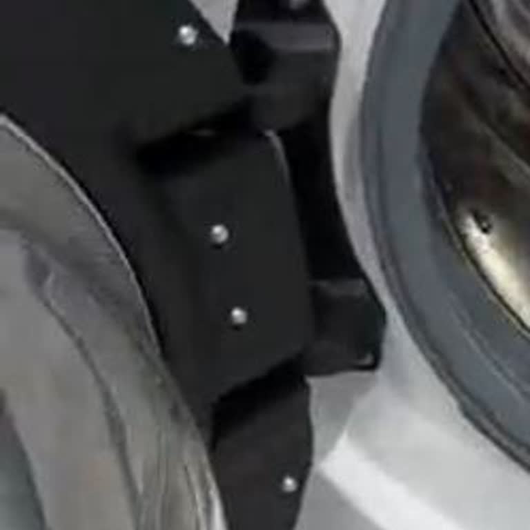 Beko Yanıltıcı Ürün Görselleri ve Menteşe Sorunu Nedeniyle Mağduriyet