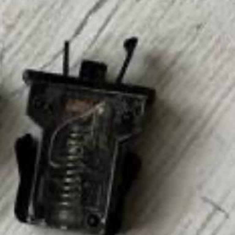 Çöp Kutusu Kapağı Klipsleri İlk Kullanımda Kırıldı, Çözüm Bekliyorum