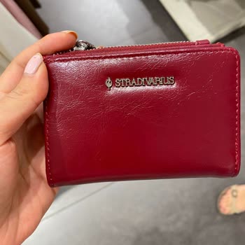 Stradivarius'tan Aldığım Cüzdanın Çıtçıtı Koptu Değişim İçin Mağdur Edildim