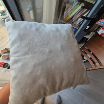 Vivense Satın Aldığım Koltukların Kırlent Ve Yastık Kalitesi Hayal Kırıklığı Yarattı