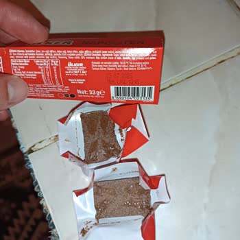 Taze Ambalajda Küflü Çikolata Şaşkınlığı