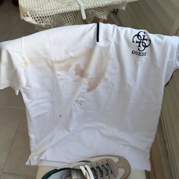 Islak Ve Kirli Ürün Teslimatıyla Hayal Kırıklığı