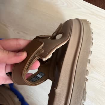 Kısa Sürede Yırtılan Sandalet İçin Garanti Kapsamında Destek Alamadım