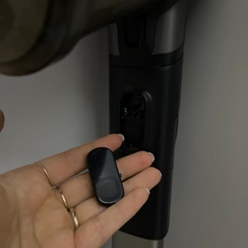 Philips SpeedPro Max Süpürge Su Haznesi Sızdırıyor Servis Çözüm Sunmuyor