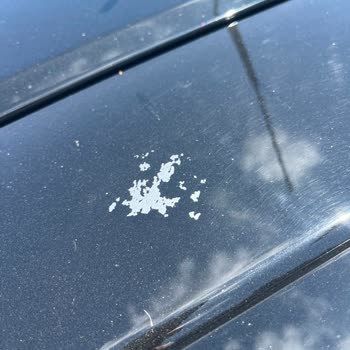 Opel Corsa 2023 Tavanında Boya Sökülmesi Mağduriyeti Yaşıyorum