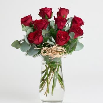 Çiçek Sepeti'nden Gelen Ürün Görseldekinden Farklı Ve Özel Günü Mahvetti