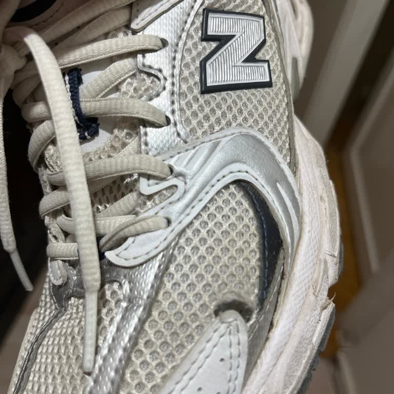 Kısa Sürede Yırtılan Ayakkabı Ve Olumsuz İnceleme Sonucu Nedeniyle Hayal Kırıklığı