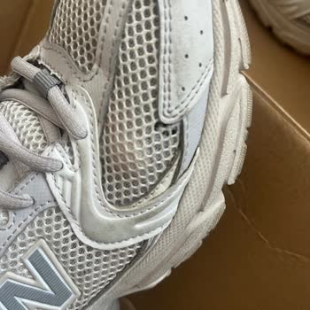 Az Kullanılan Ayakkabıda Yırtık Çıktı Garanti Değişimi Reddedildi