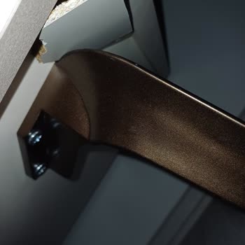 Konsolun Çatlağı Büyüdü, Değişim Talebim 1 Aydır Karşılanmıyor Mağdurum