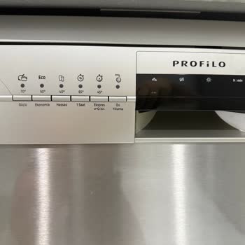 Bulaşık Makinesi Kapağında Artan Çatlaklar Ve Kullanıcı Hatası İddiası