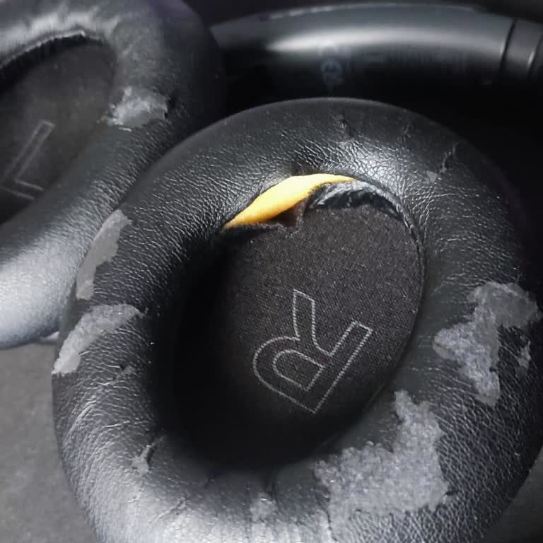 Garanti Bitiminden Hemen Sonra Kulaklık Pedlerinde Kronik Sorun Ve Servis Mağduriyeti