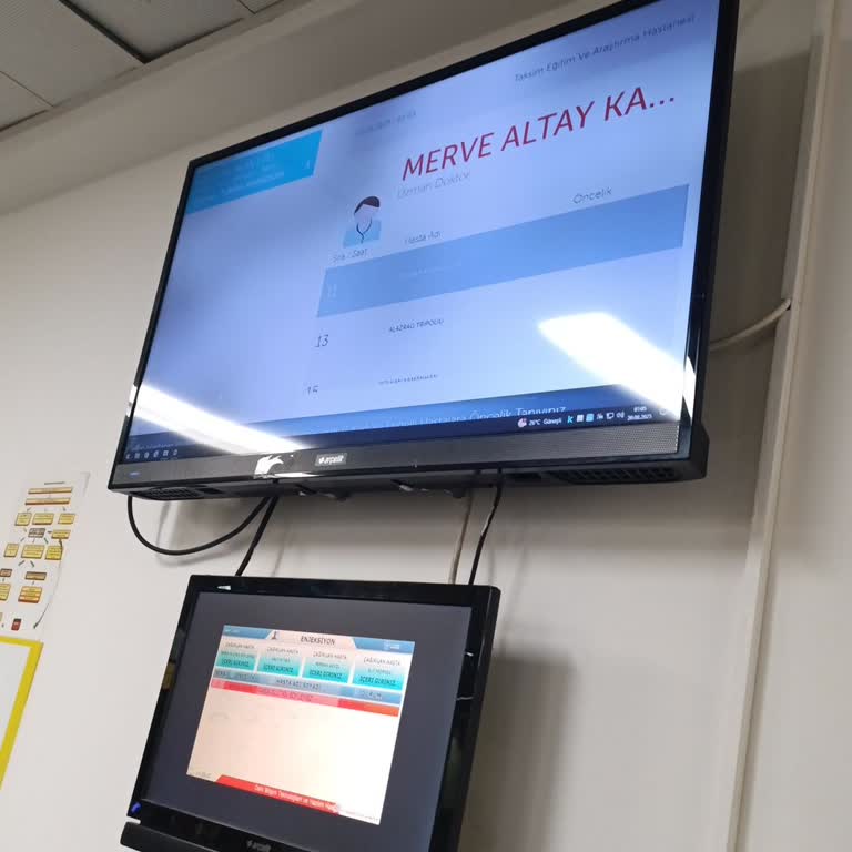 Taksim Eğitim Ve Araştırma Hastanesi Acil Servisinde Uzun Bekleme Süreleri Ve Yetersiz Doktor Sayısı