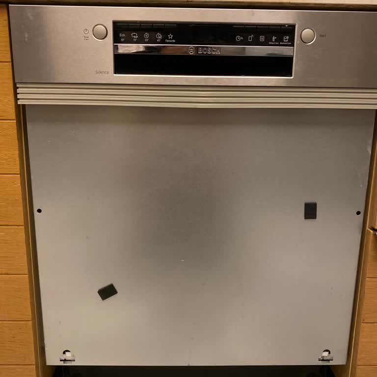 Bosch Ankastre Bulaşık Makinesi Sürekli Arızalı Ve Su Akıtıyor, İade Talebim Var