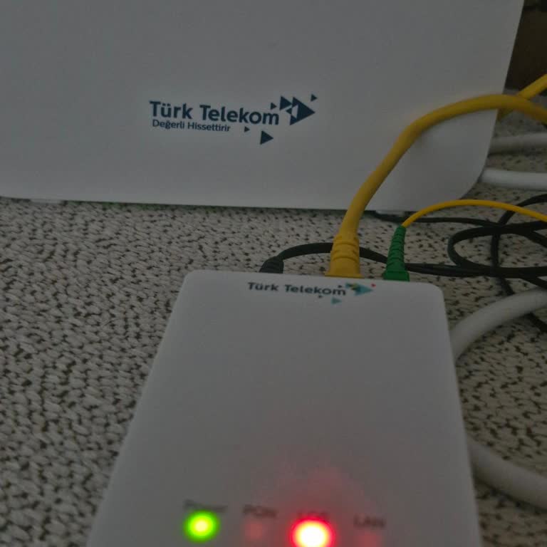 Teknik Ekip Hatası Nedeniyle İnternet Kesintisi Ve Mağduriyet Yaşadım
