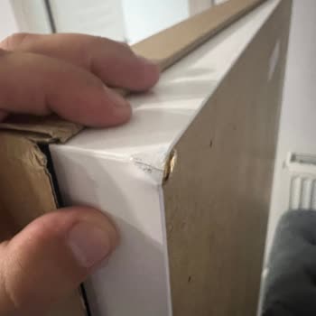 IKEA'dan Gelen Çalışma Masası Hasarlı Çıktı!