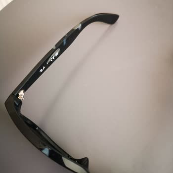 Rayban Gözlükte Renk Değişimi Ve Lekeler Garanti Kapsamı Reddedildi