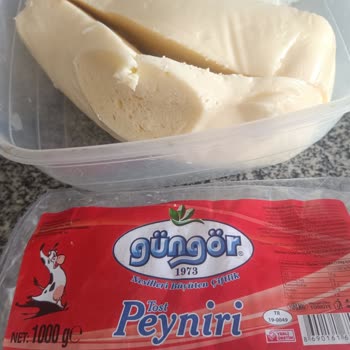 Son Kullanma Tarihi Geçmemiş Peynirin Paketi Şişip Patladı