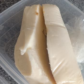 Son Kullanma Tarihi Geçmemiş Peynirin Paketi Şişip Patladı