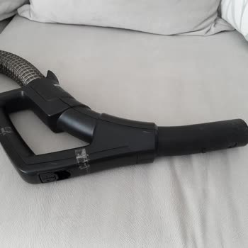 Garanti Süresi Devam Eden Süpürge İçin Yüksek Tamir Ücreti Talep Edildi