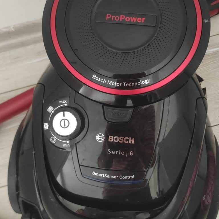 Bosch BGS41POW2 Serie 6 Şikayeti!