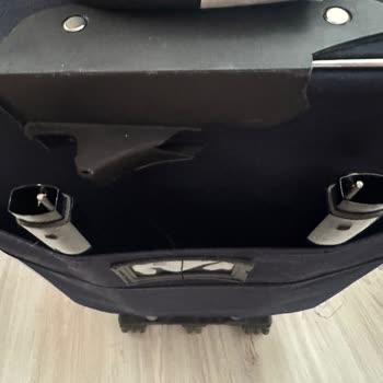 Geciken Uçuş Sonrası Kırık Valiz Mağduriyeti