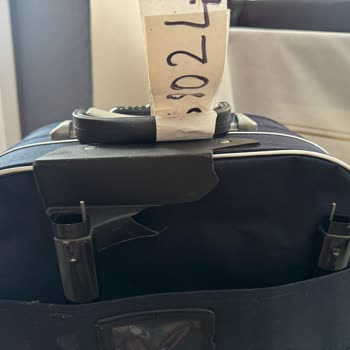 Geciken Uçuş Sonrası Kırık Valiz Mağduriyeti