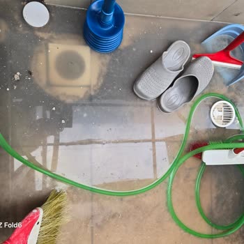 Kaçak Yapı Nedeniyle Gider Tıkanıklığı Ve BİM Market'in İlgisizliği