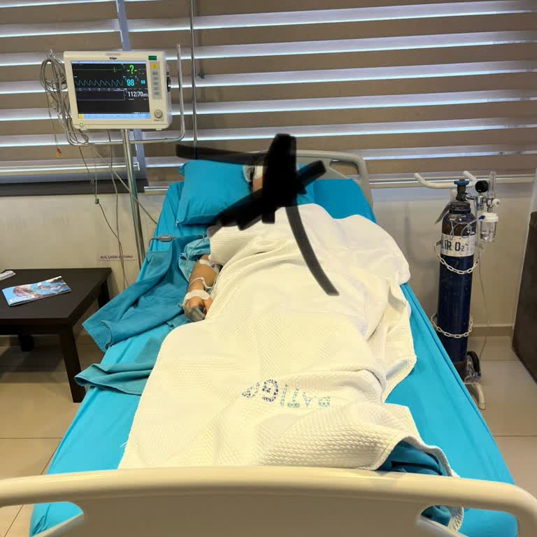 Katarakt Ameliyatı Sonrası Görme Sorunum Arttı BatıGöz Çözüm Sunmadı