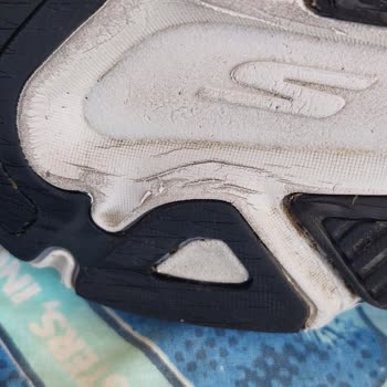 Yeni Alınan Skechers Ayakkabıda Kısa Sürede Çoklu Kalite Sorunları Yaşadım