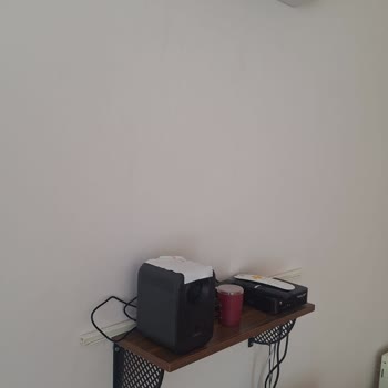 Baymak Yetkili Servis Bakımında Duvarlar Kirlendi, Mağduriyetim Giderilmedi