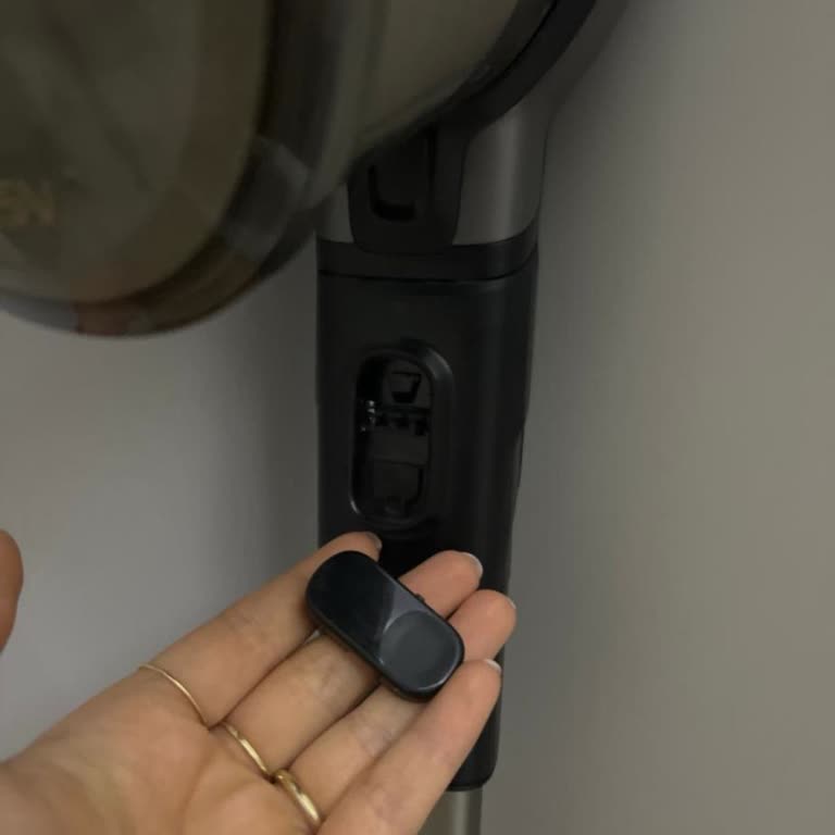 Philips SpeedPro Max Süpürge Su Haznesi Ve Kilit Arızası, Servis Desteği Sorunu