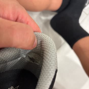 Kısa Sürede Yıpranan Ayakkabıya Değişim Talebim Reddedildi, Mağduriyetim Giderilmedi