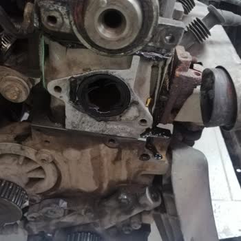 Gümüşaylar Oto Tamir ve Elektrik Bakım Servisi Eksik İş Yapıp Bizi Zarara Sokuyor