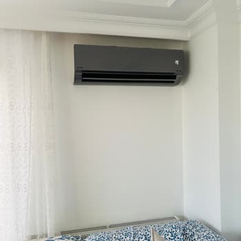 Arçelik Klima Montajında Cam Balkonum Kırıldı Cihaz Düzgün Çalışmıyor